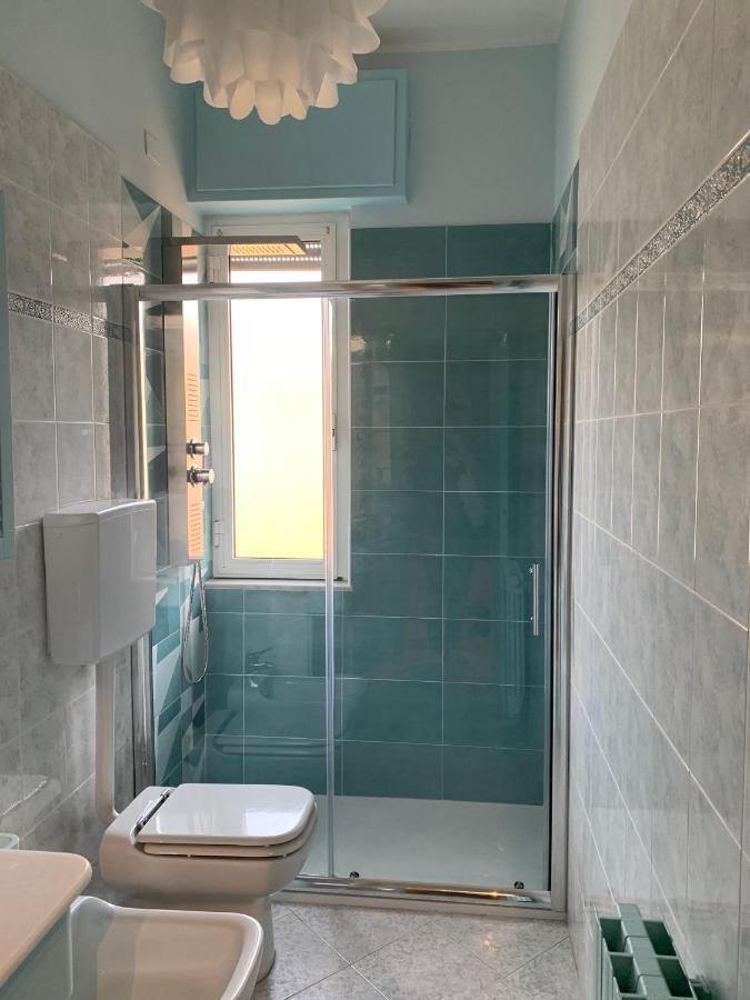 Biker'S Blue Cove Appartement Finale Ligure Buitenkant foto
