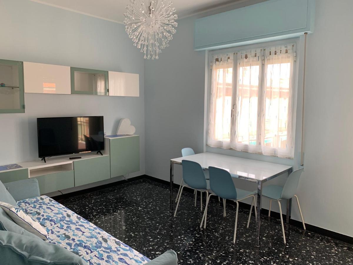 Biker'S Blue Cove Appartement Finale Ligure Buitenkant foto