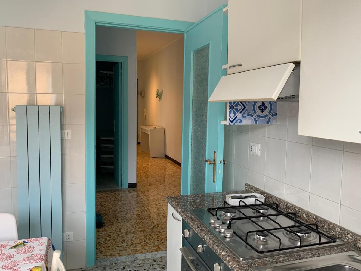 Biker'S Blue Cove Appartement Finale Ligure Buitenkant foto